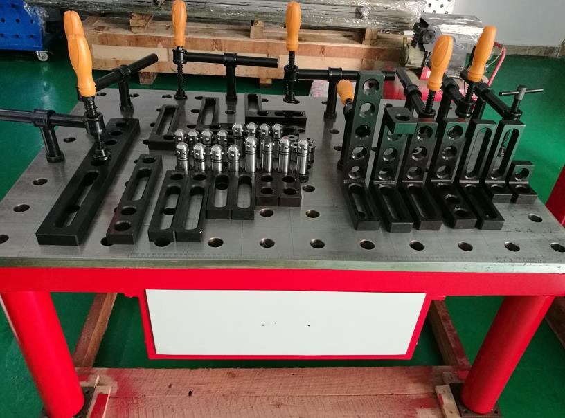 夾具的應用--焊件的定位方法