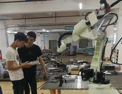 機器人焊接工作臺